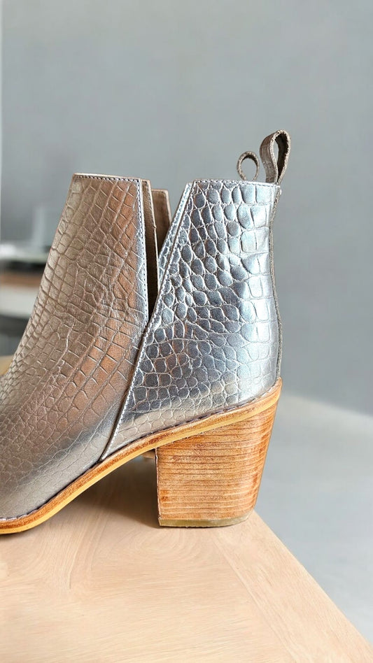 Botines Plata Equilibrio