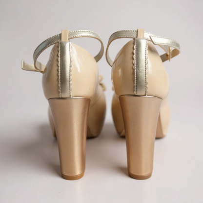 Nude Love